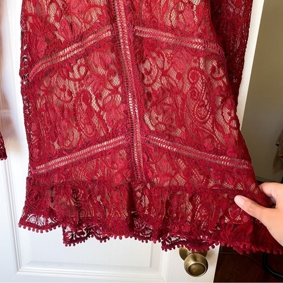 FLL Dress Emerie Lace Open Back Floral Paisley Long Sleeve Mini Burgundy L NWT - Picture 5 of 11